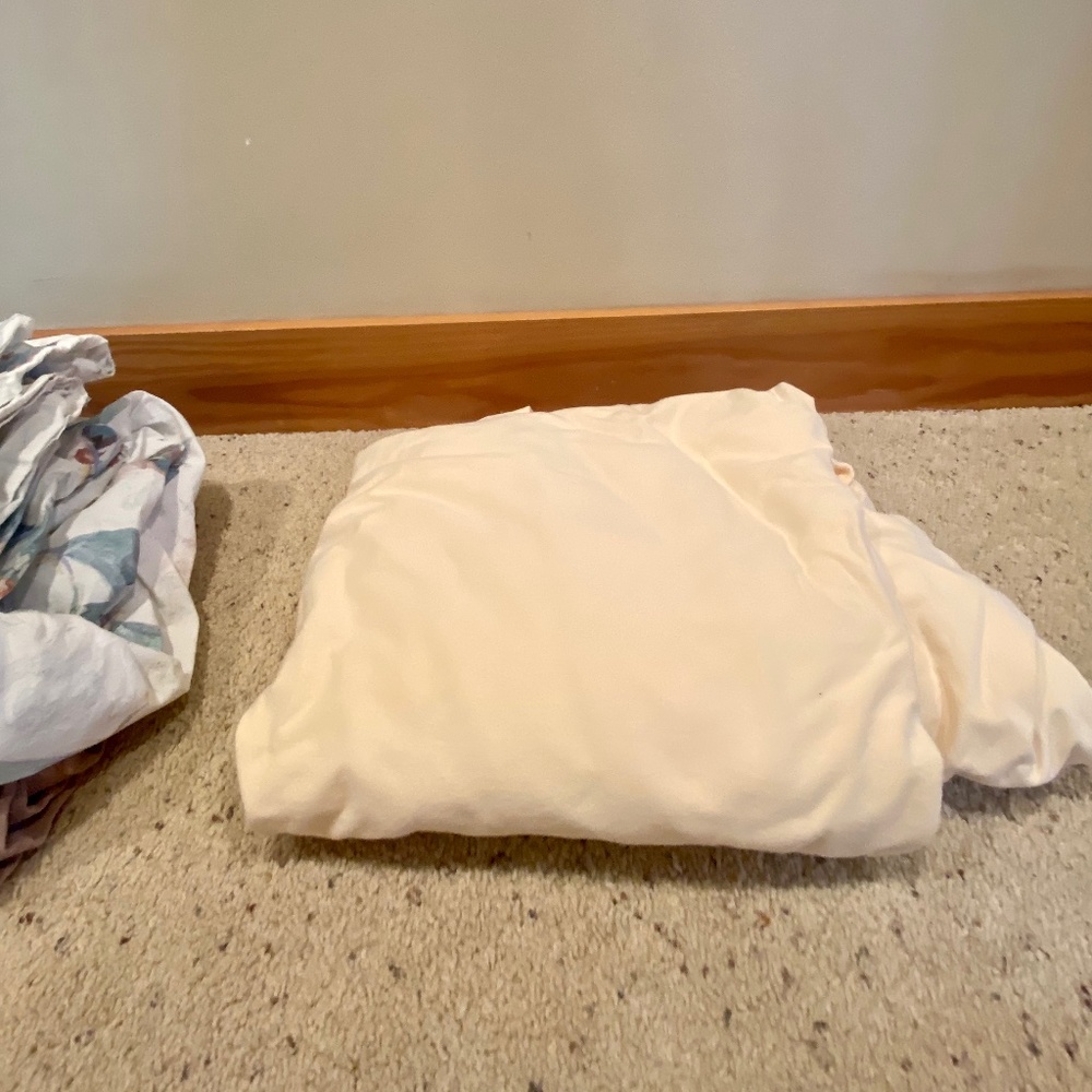 Savvy Rest Organic waterproof mattress protector